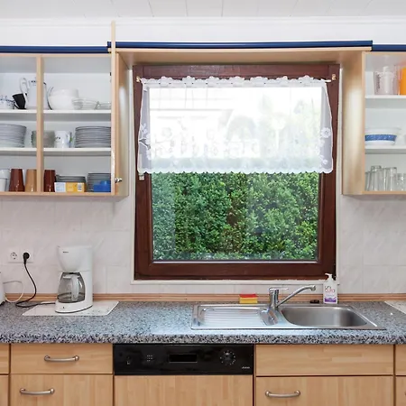 Ruhiger Am Hennesee Mit Terrasse Hébergement de vacances