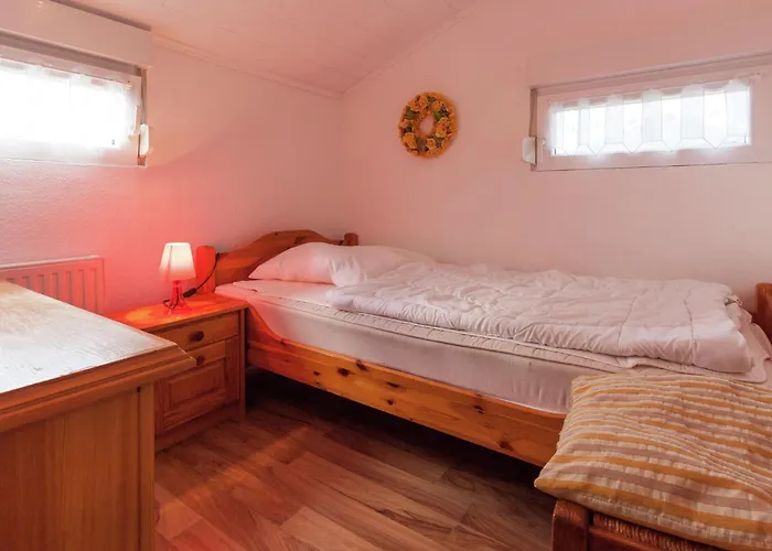 Ruhiger Am Hennesee Mit Terrasse * Meschede