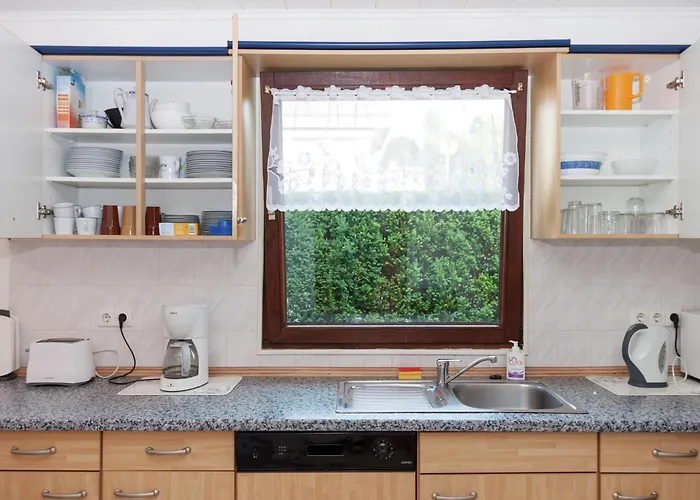 Ruhiger Am Hennesee Mit Terrasse Nyaraló